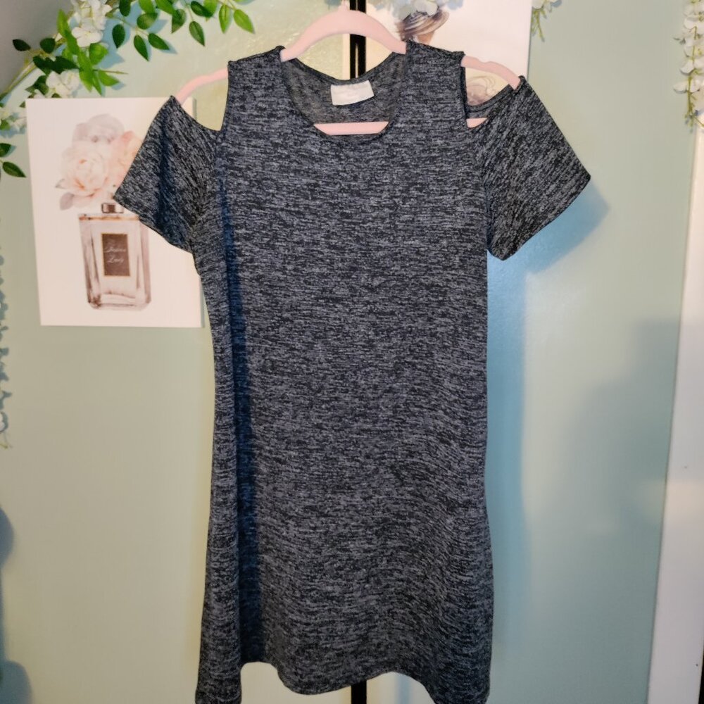 Bobbie Brooks Gray Heather Shirt Open Shoulder With Short Sleeve